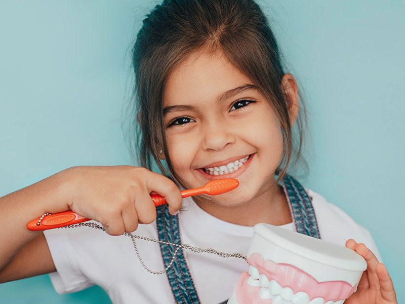 Best Dental Clinic in Mau